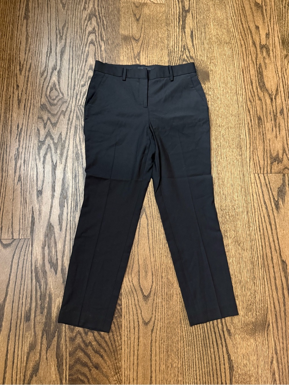⭐️ Theory Black Slim Tailored Trousers